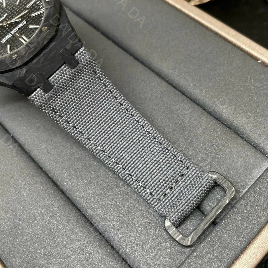 오데마피게 로얄오크 15400 카본 블랙 41mm 7