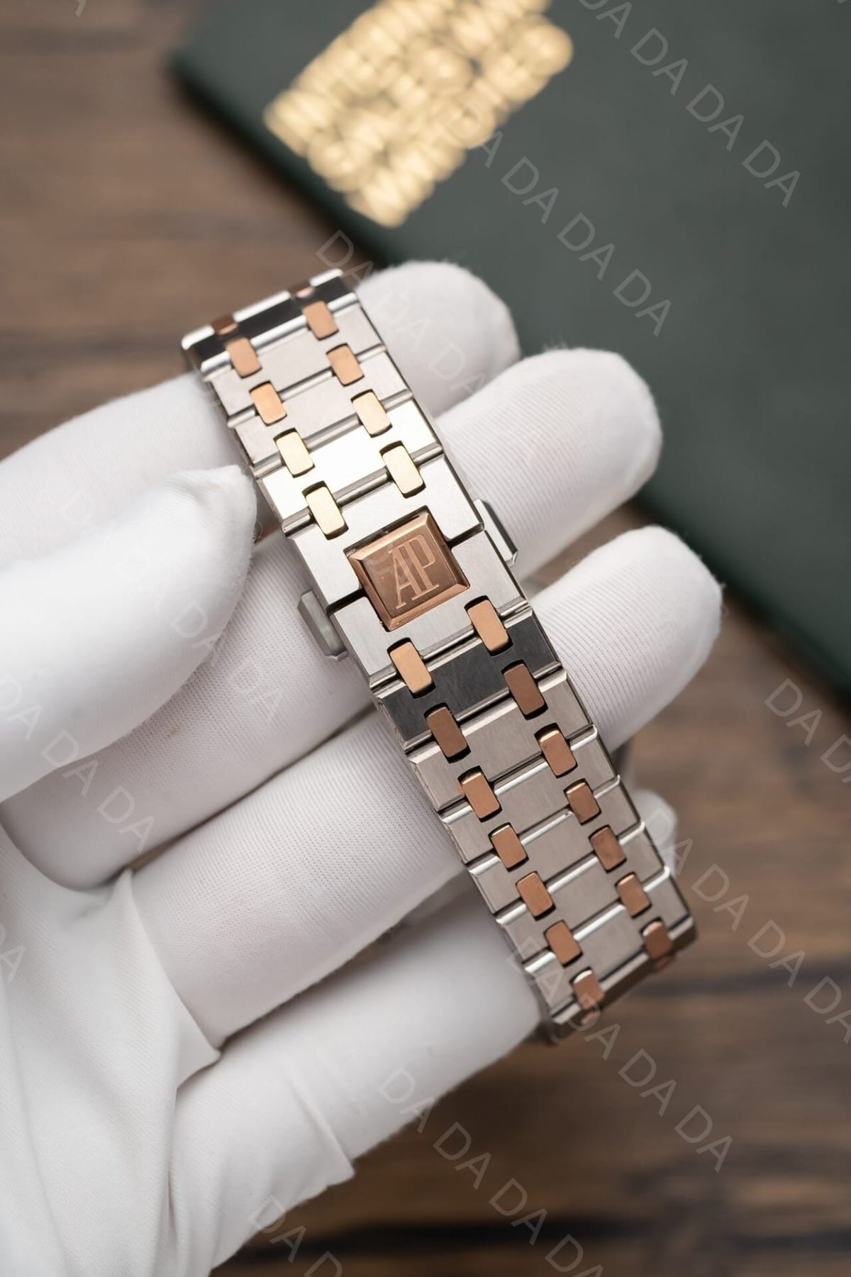 오데마피게 로얄오크 15400 로즈골드 콤비 흰판 41mm 9