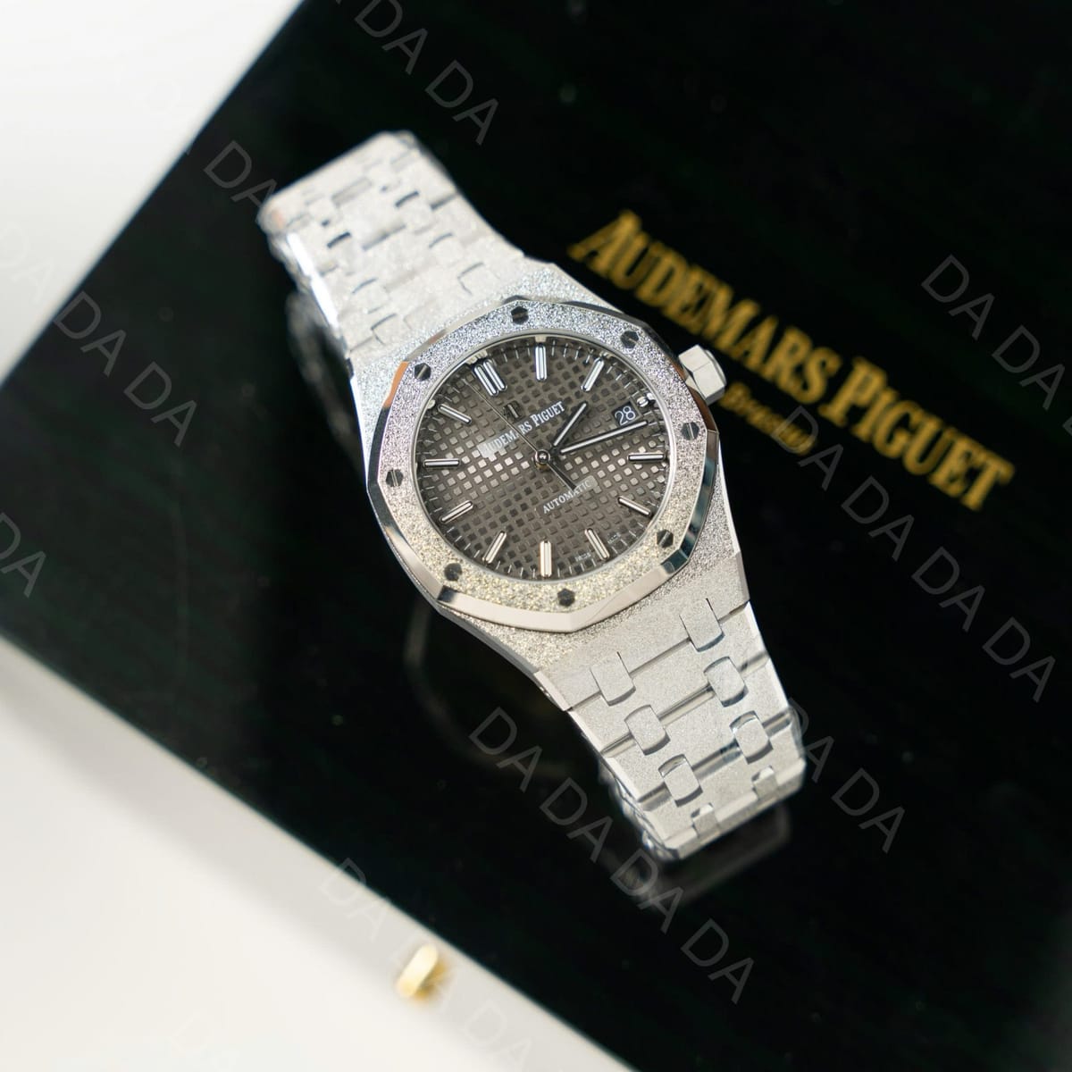 오데마피게 로얄오크 15454 그레이다이얼 프레스티지 37mm 3
