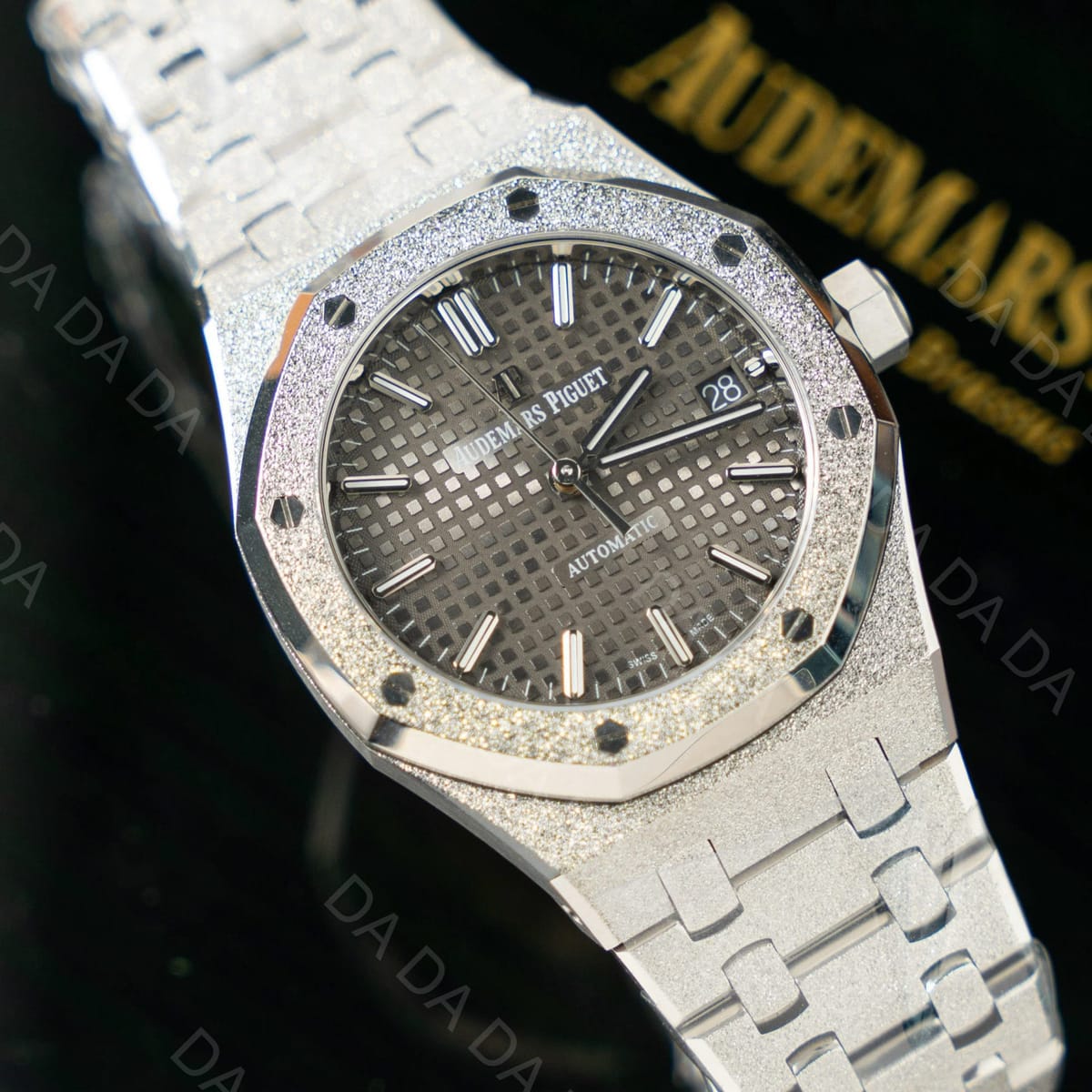오데마피게 로얄오크 15454 그레이다이얼 프레스티지 37mm 4