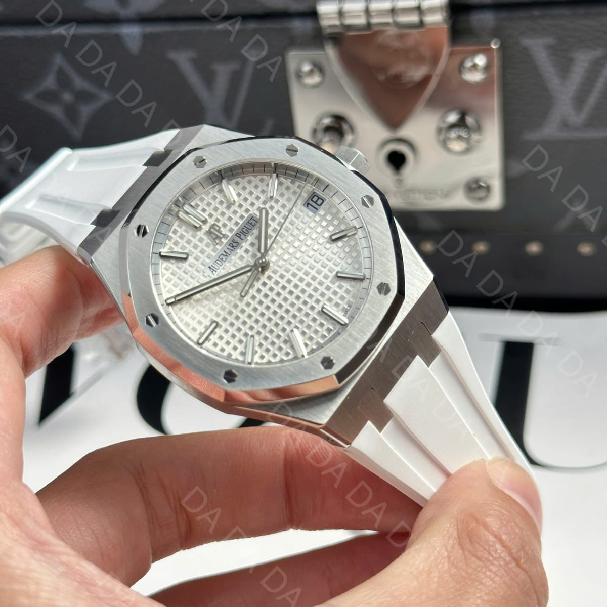 오데마피게 로얄오크 15500 흰판 러버밴드 41mm 4