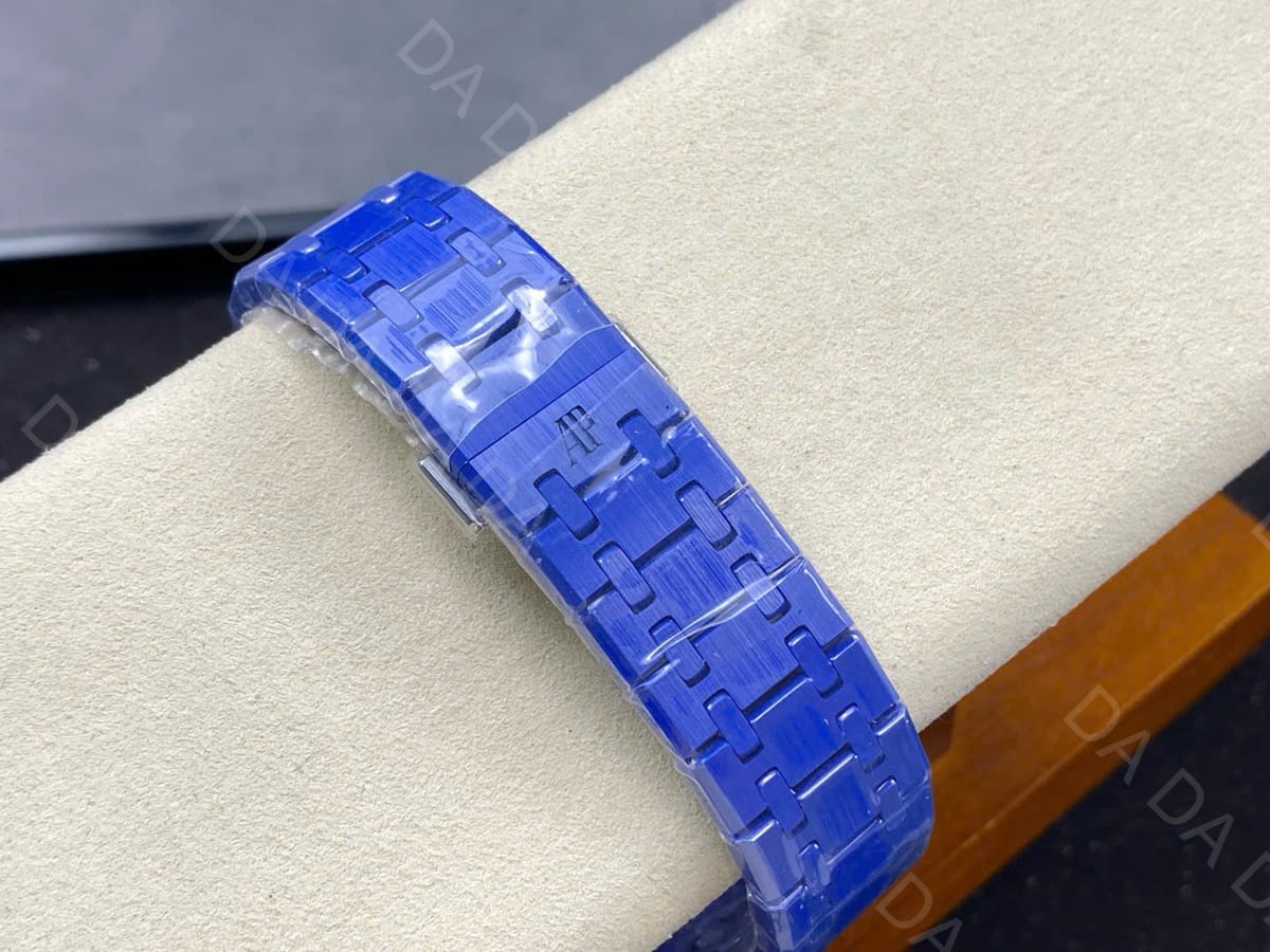 오데마피게 로얄오크 15500 세라믹 블루 41mm 10