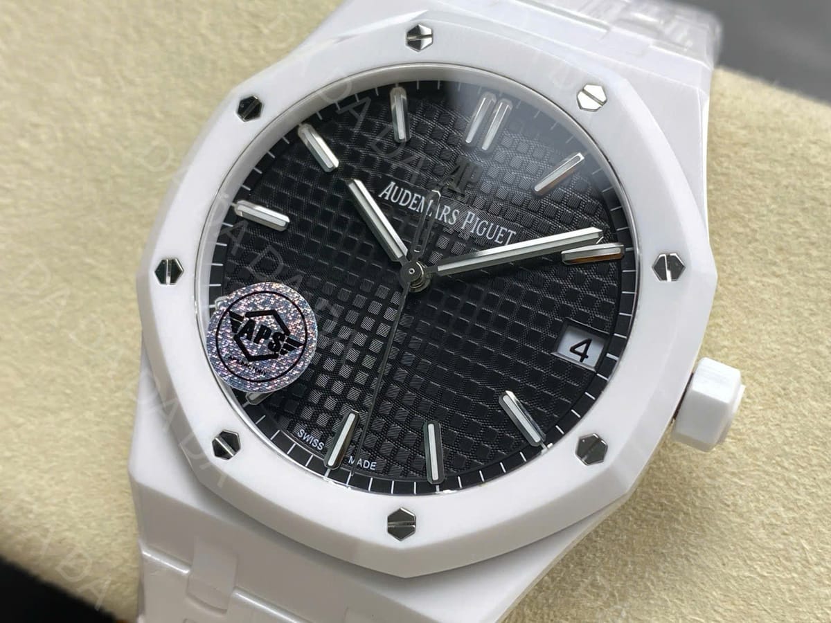 오데마피게 로얄오크 15500 화이트세라믹 검판 41mm 5