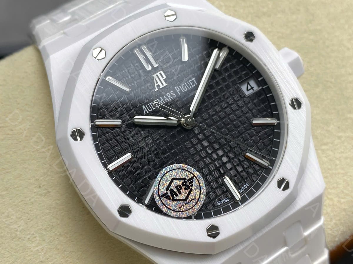 오데마피게 로얄오크 15500 화이트세라믹 검판 41mm 6