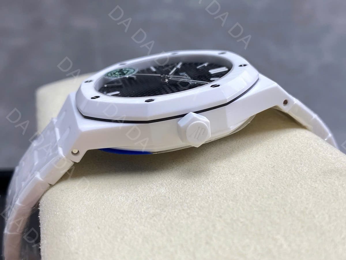 오데마피게 로얄오크 15500 화이트세라믹 검판 41mm 7