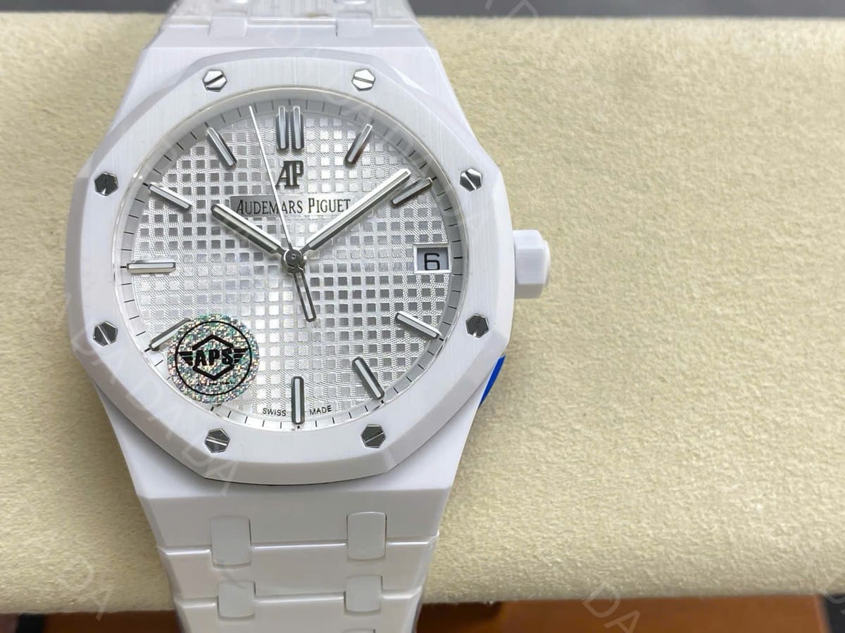 오데마피게 로얄오크 15500 화이트세라믹 흰판 41mm 4