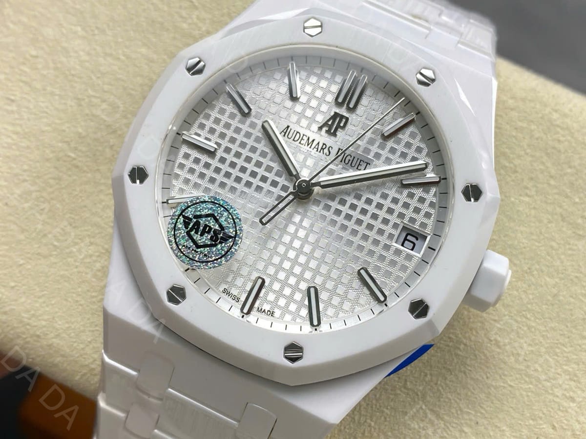 오데마피게 로얄오크 15500 화이트세라믹 흰판 41mm 5