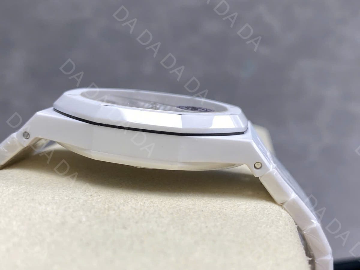 오데마피게 로얄오크 15500 화이트세라믹 흰판 41mm 8