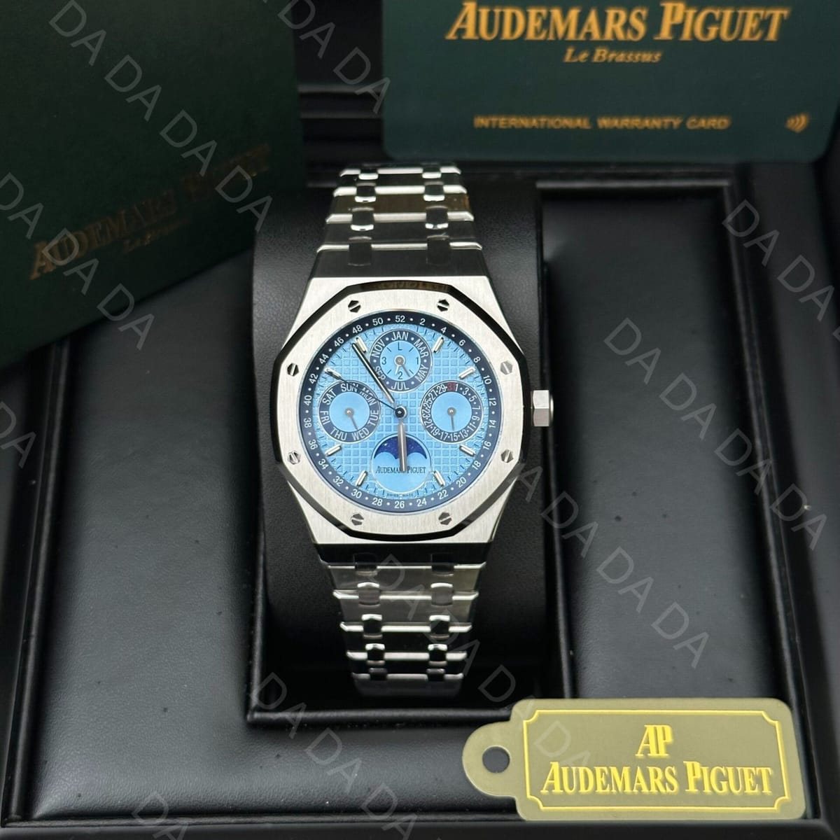 오데마피게 로얄오크 26574 아이스블루 41mm 4