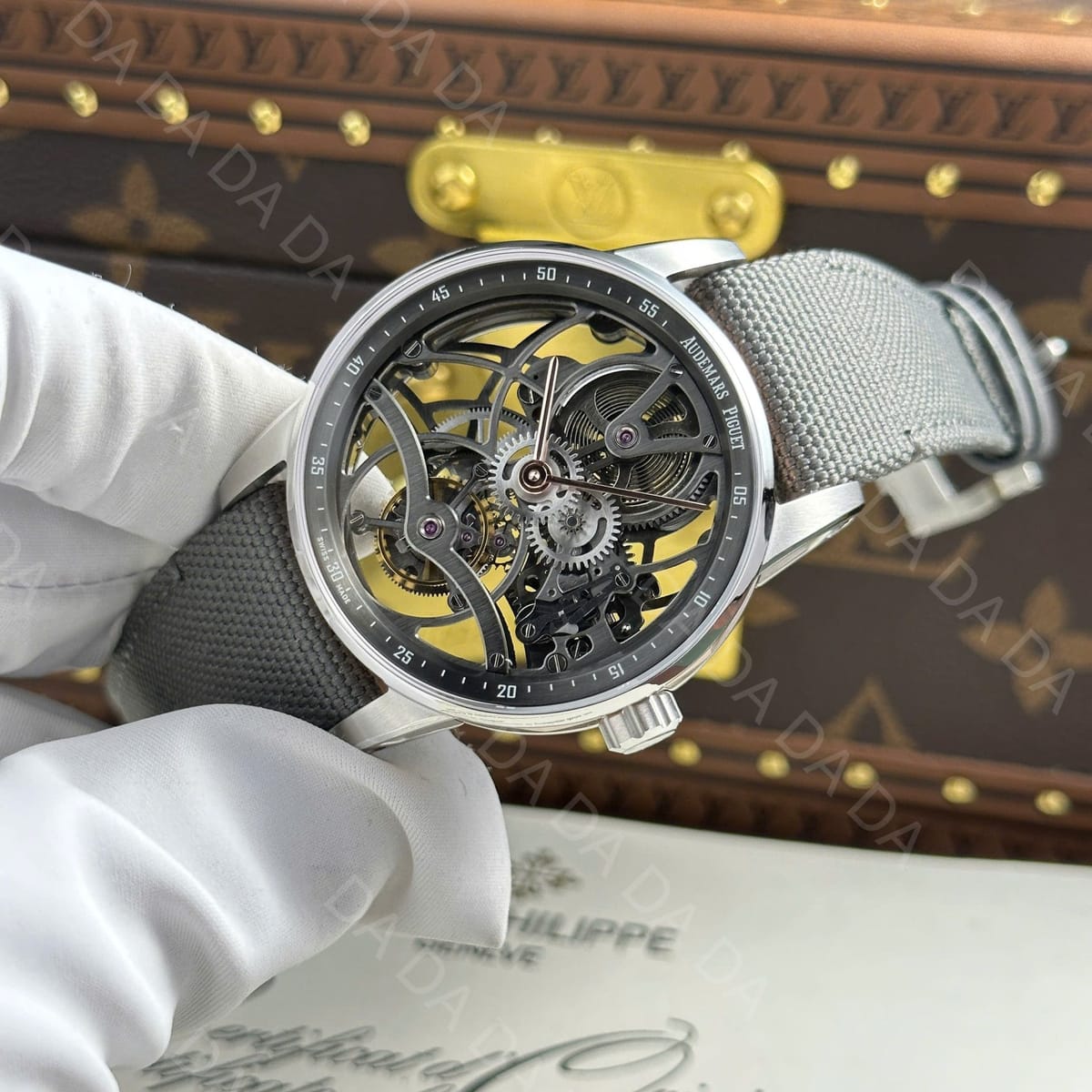 오데마피게 코드 26600 플라잉 투르비옹 그레이 41mm 4