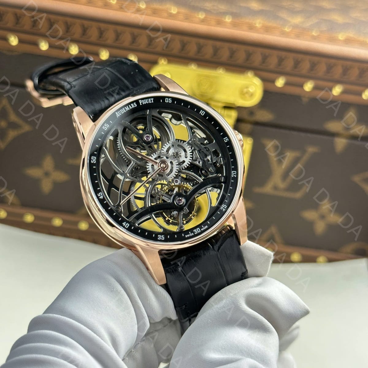 오데마피게 코드 26600 플라잉 뚜르비옹 로즈골드 금통 블랙 41mm 4