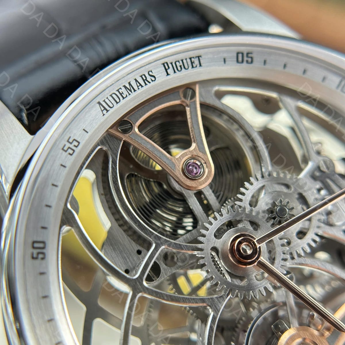 오데마피게 코드 26600 플라잉 뚜르비옹 스틸 화이트 41mm 5