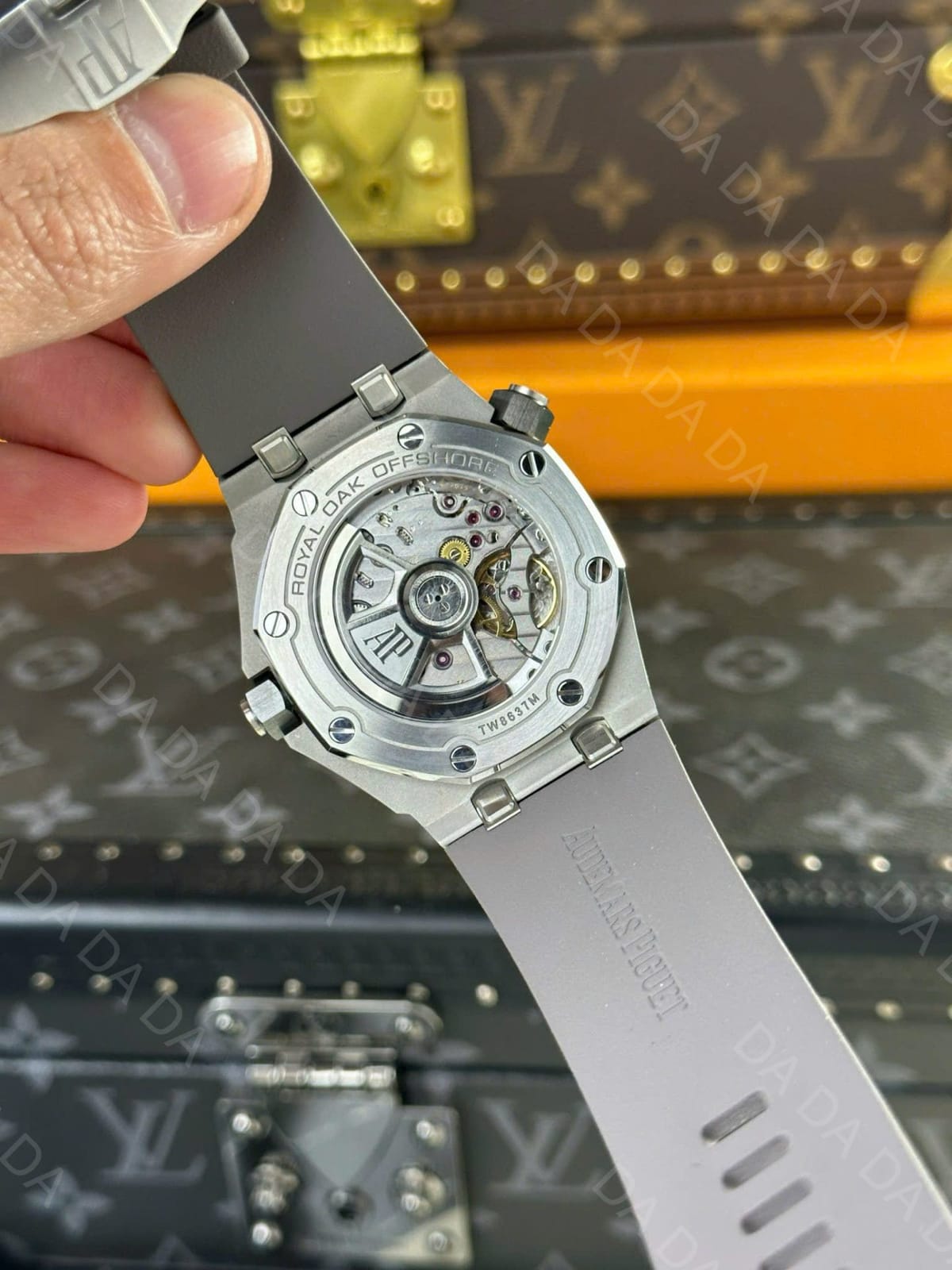 오데마피게 오프쇼어 15720 스틸 블랙 42mm 9