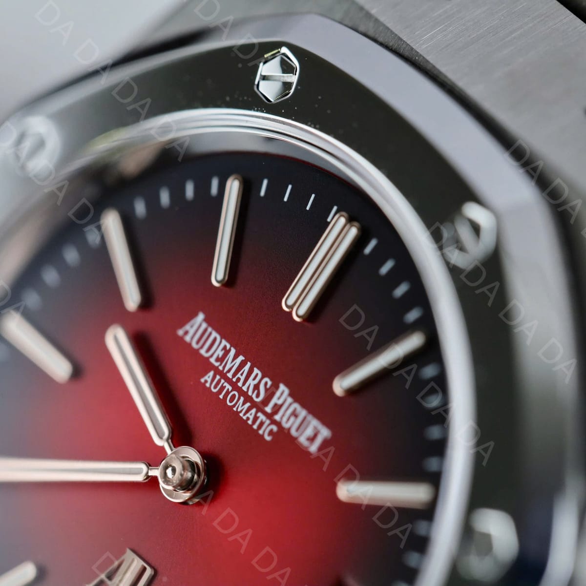 오데마피게 로얄오크 16202 엑스트라 씬 점보 레드 다이얼 39mm 7