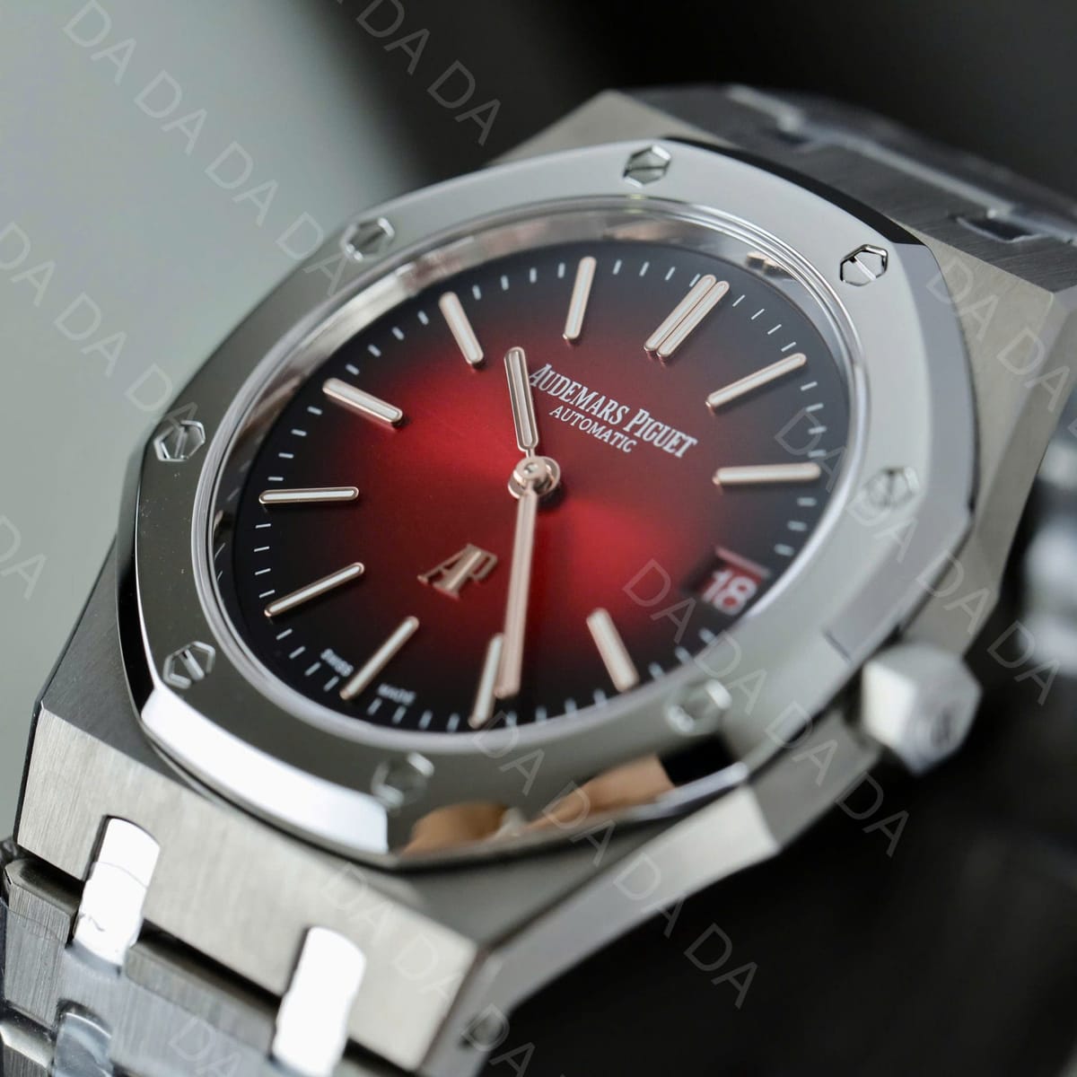 오데마피게 로얄오크 16202 엑스트라 씬 점보 레드 다이얼 39mm 8