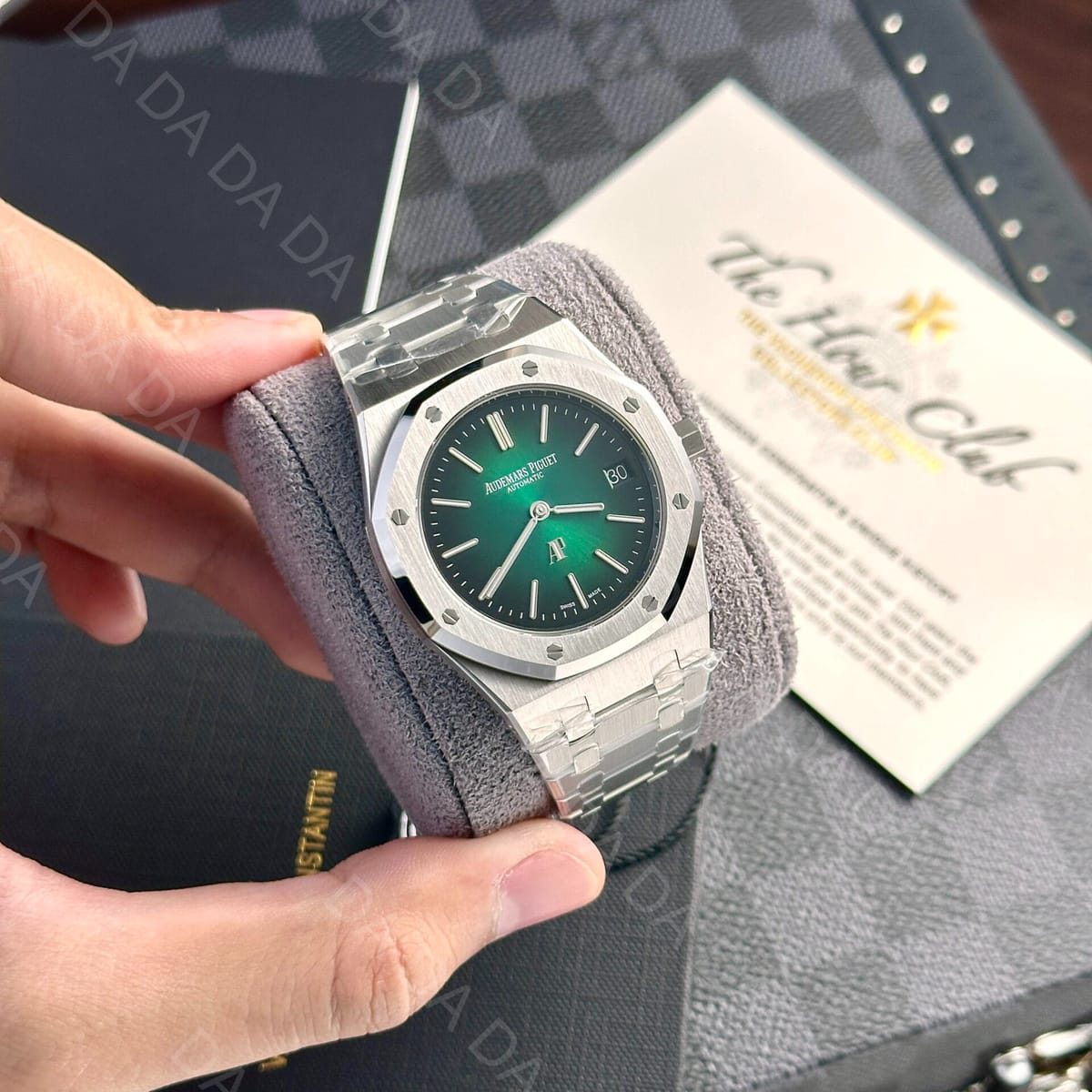 오데마피게 로얄오크 16202 50주년 에디션 그린다이얼 39mm 4