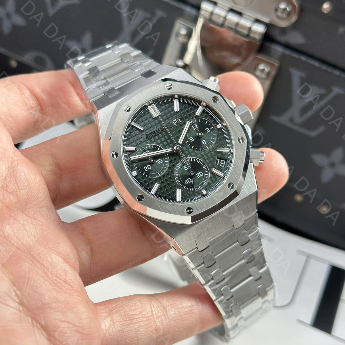 오데마피게 로얄오크 26240 그린 41mm 4