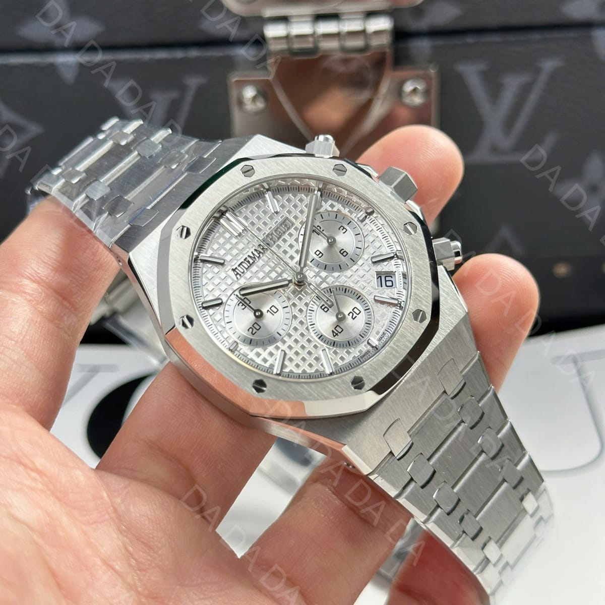 오데마피게 로얄오크 26240 흰판 41mm 3