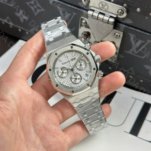 오데마피게 로얄오크 26240 흰판 41mm