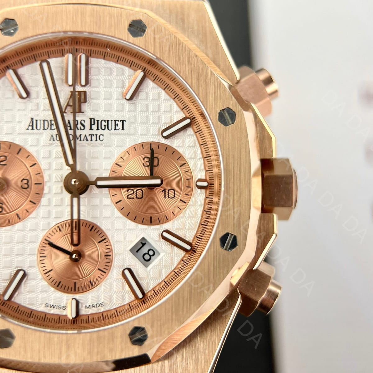 오데마피게 로얄오크 26331 금통 흰판 41mm 4