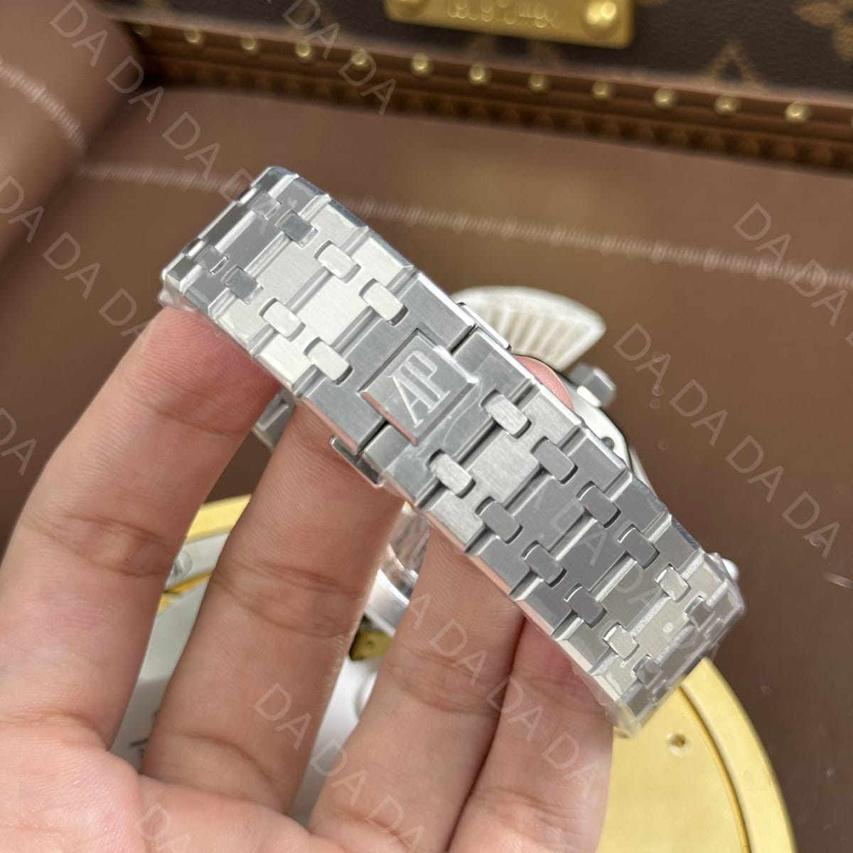 오데마피게 로얄오크 26730 플라잉 뚜르비옹 그레이다이얼 다이아베젤 41mm 3