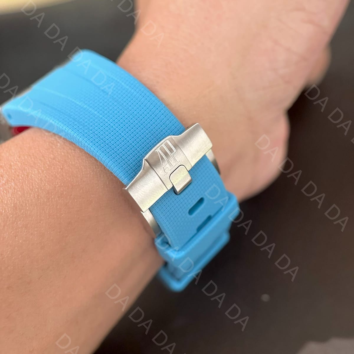 오데마피게 오프쇼어 26238 블루 러버스트랩 42mm 8