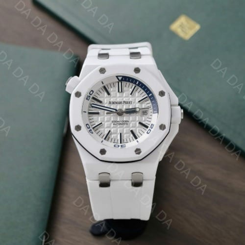 오데마피게 오프쇼어 15707 화이트세라믹 흰판 42mm