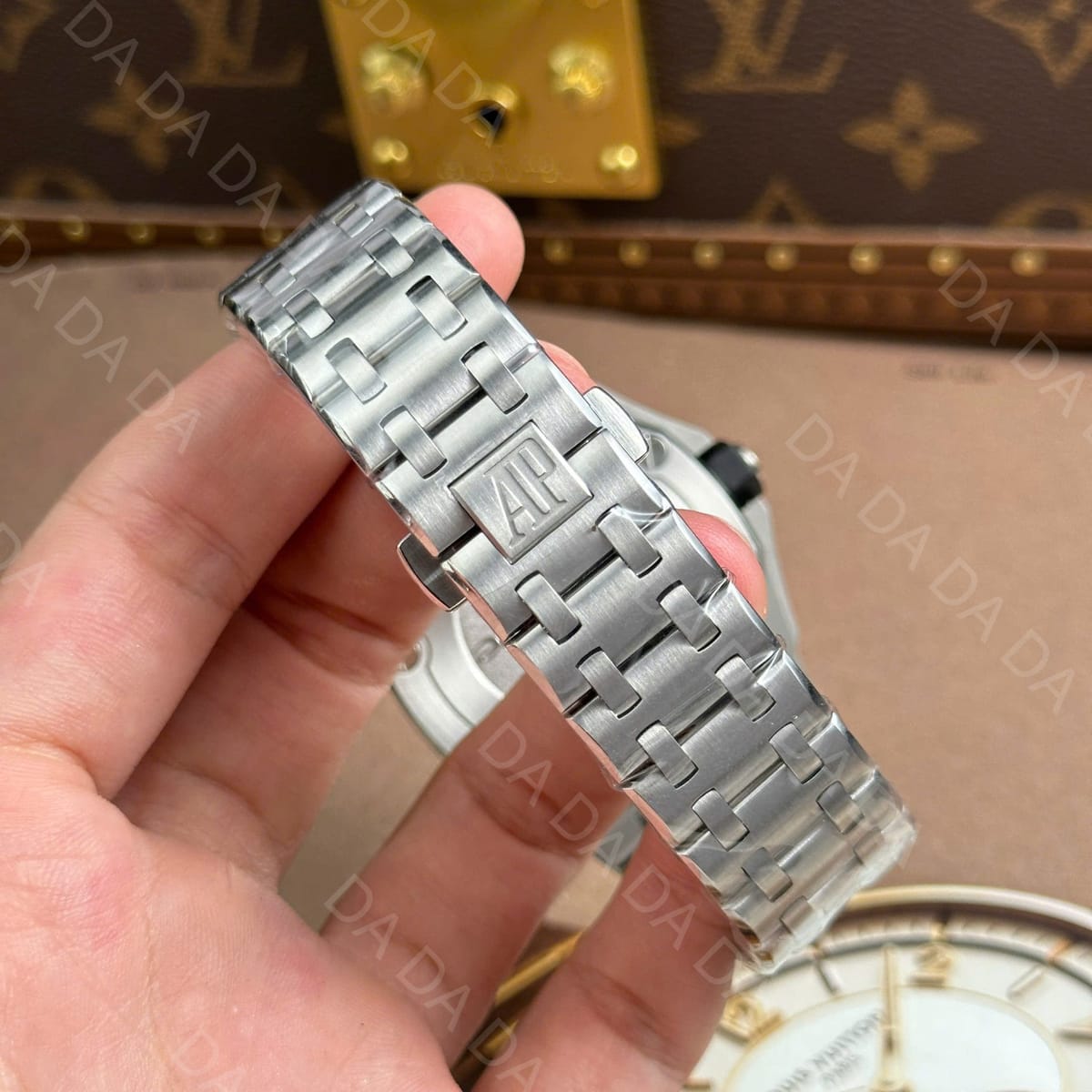 오데마피게 오프쇼어 15710 스틸 검판 42mm 14