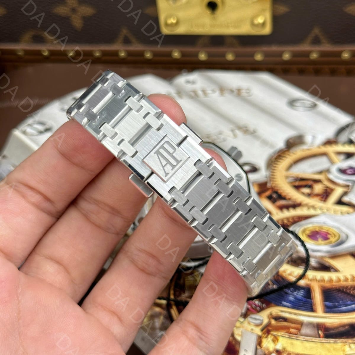 오데마피게 로얄오크 16204 오픈워크 점보 엑스트라 씬 그레이 39mm 3