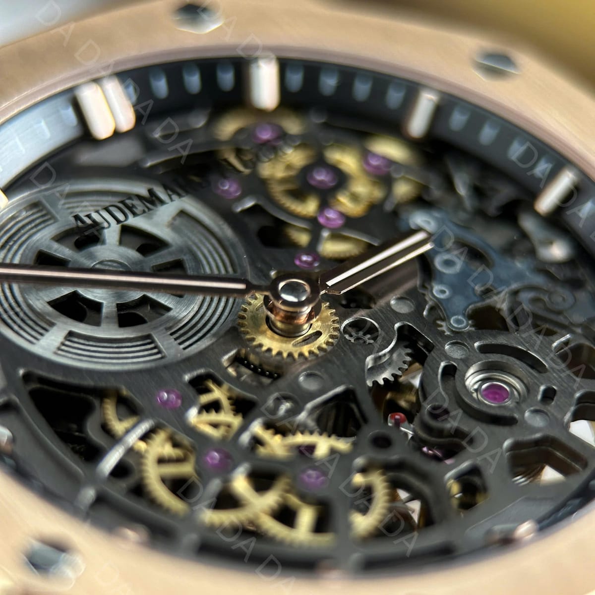 오데마피게 로얄오크 16204 오픈워크 울트라 씬 점보 금통 블랙 39mm 9