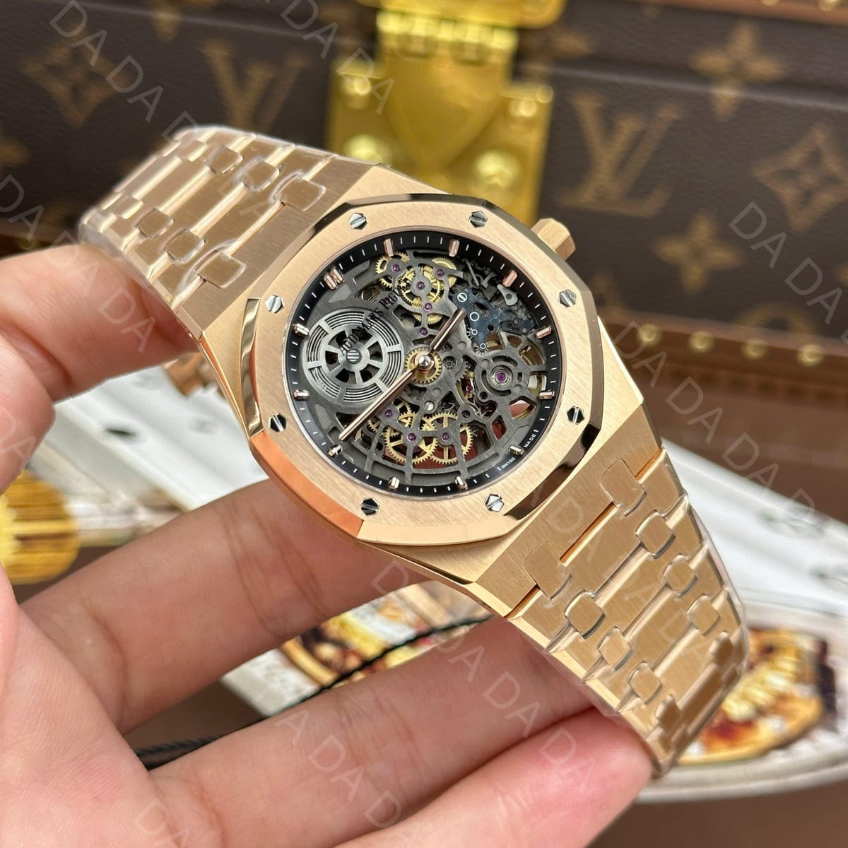 오데마피게 로얄오크 16204 오픈워크 울트라 씬 점보 금통 블랙 39mm 16