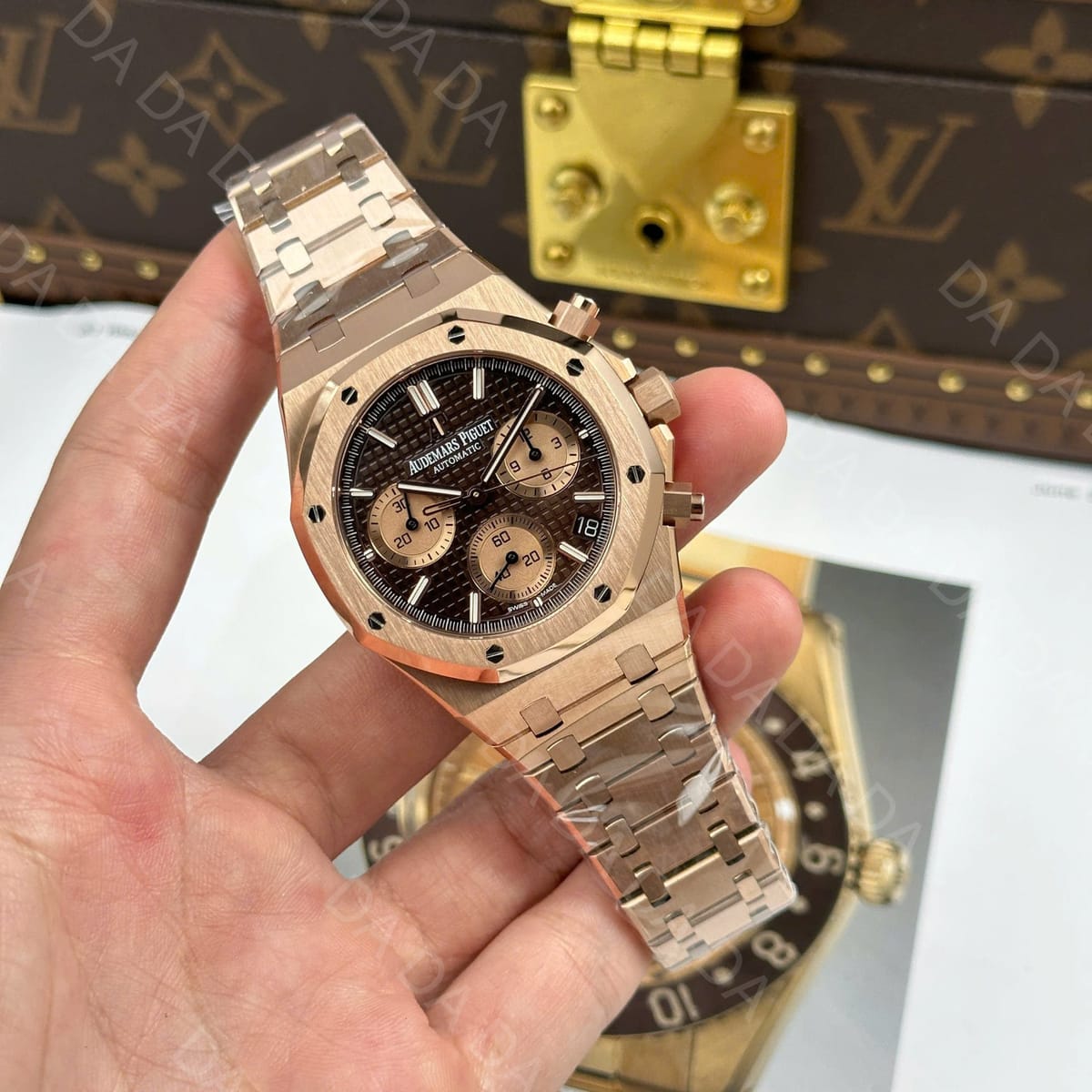 오데마피게 로얄오크 26239 로즈골드 금통 초코판 41mm 3