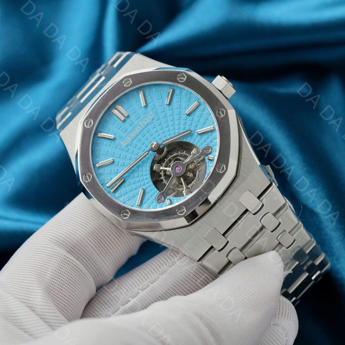 오데마피게 로얄오크 26530 플라잉 뚜르비옹 티파니블루 41mm 4