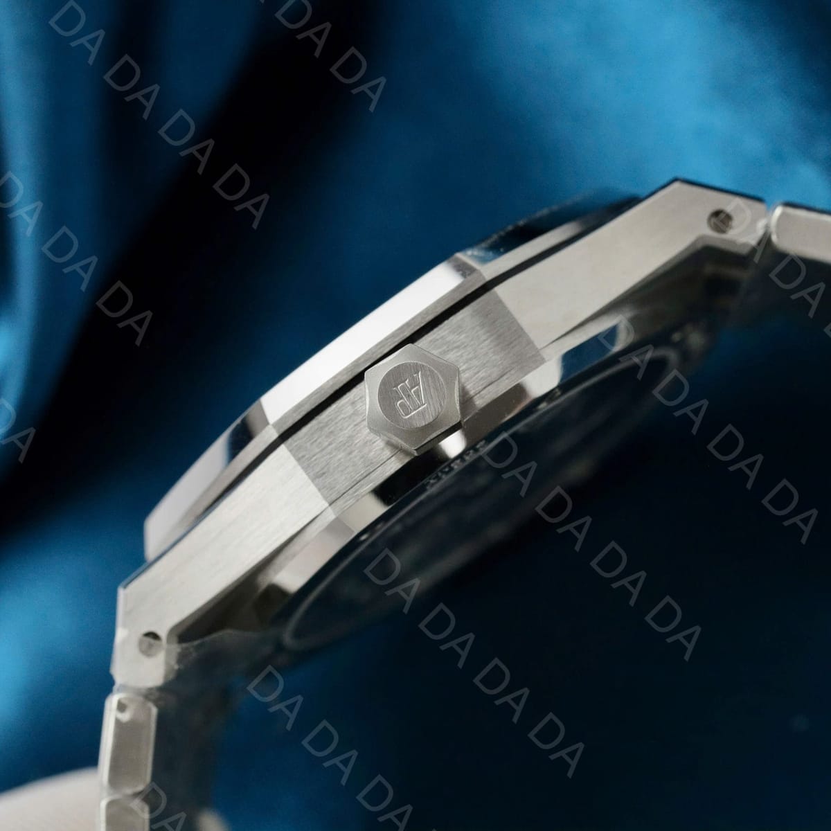 오데마피게 로얄오크 26530 플라잉 뚜르비옹 티파니블루 41mm 9