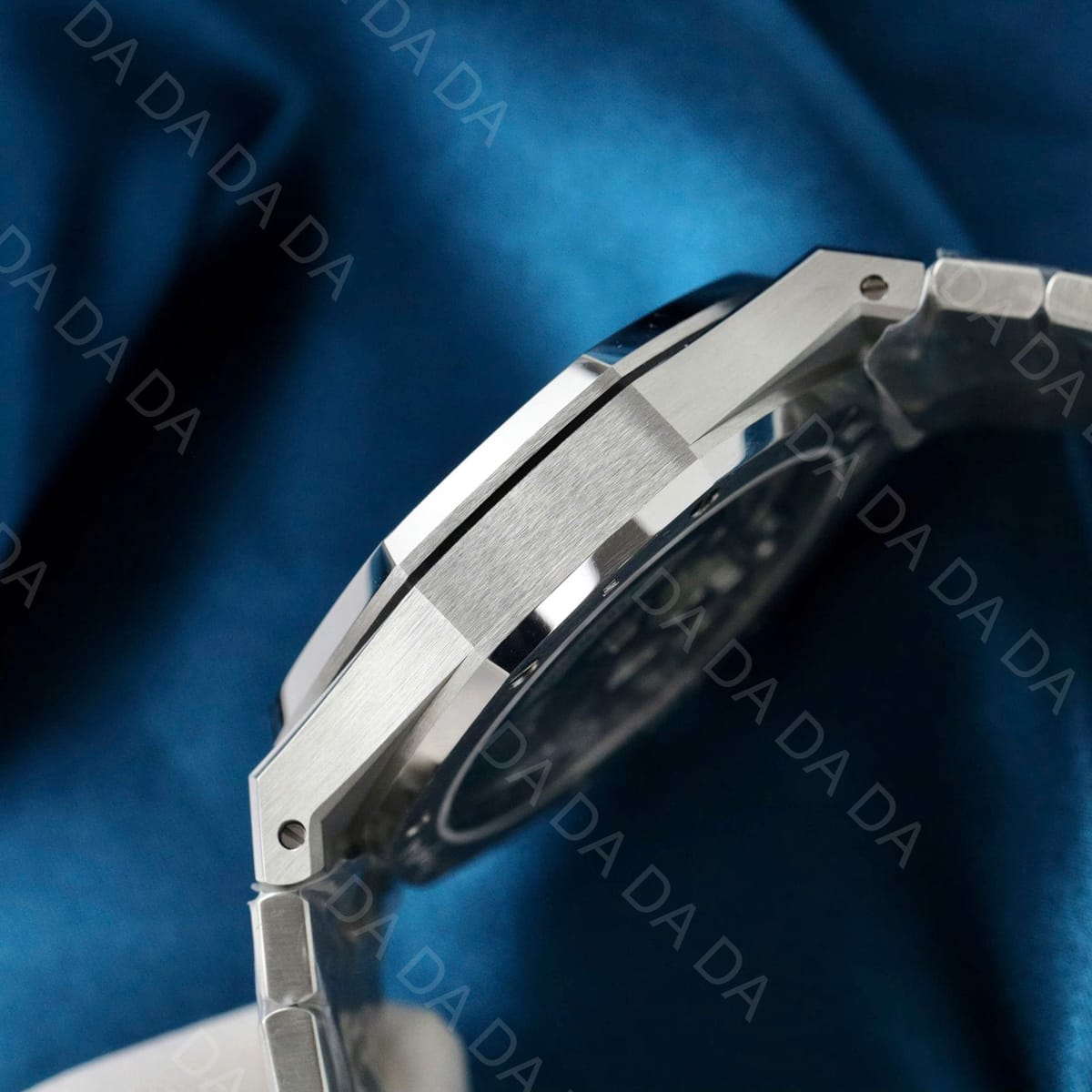 오데마피게 로얄오크 26530 플라잉 뚜르비옹 티파니블루 41mm 10