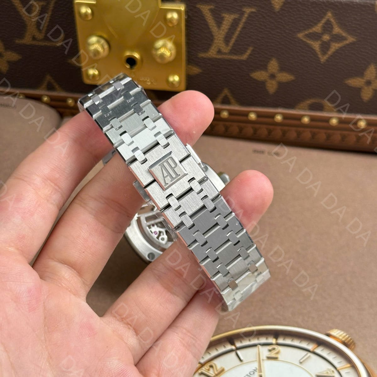 오데마피게 로얄오크 26735 스켈레통 뚜르비옹 41mm 10
