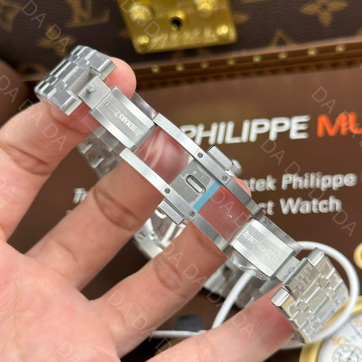 오데마피게 로얄오크 26530 플라잉 뚜르비옹 그레이 41mm 5