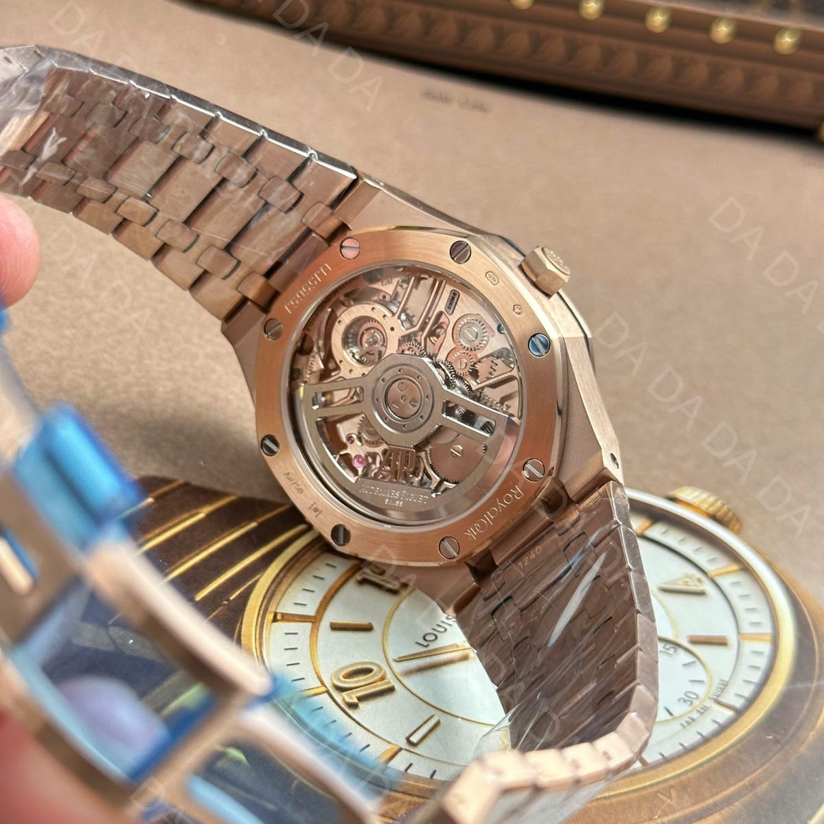 오데마피게 로얄오크 26735 스켈레톤 뚜르비옹 금통 41mm 11