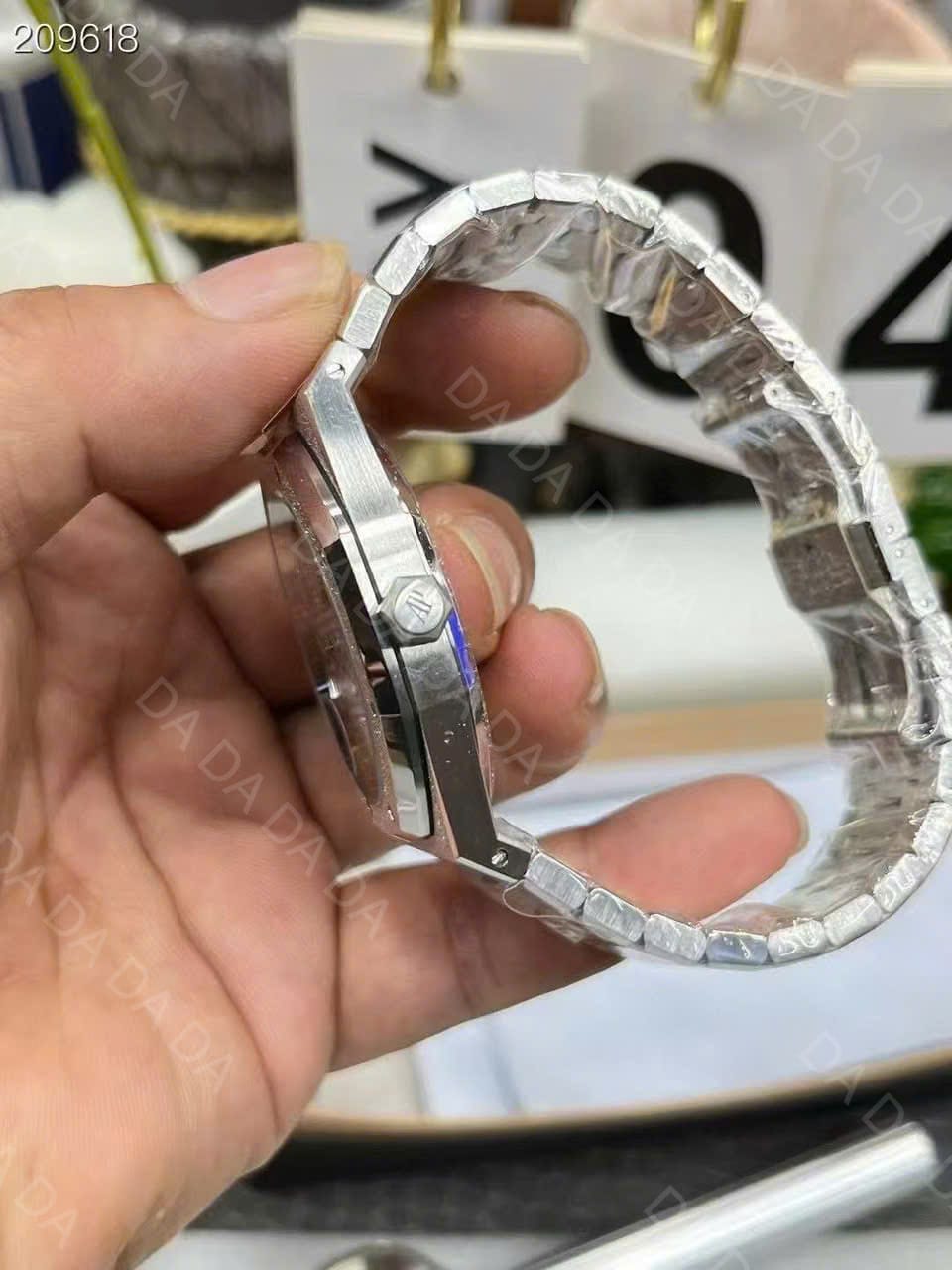 오데마피게 로얄오크 15410 프로스티드 흰판 41mm 8