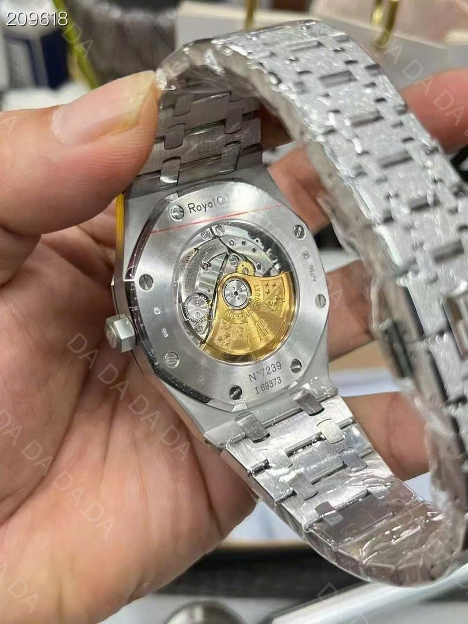 오데마피게 로얄오크 15410 프로스티드 흰판 41mm 9
