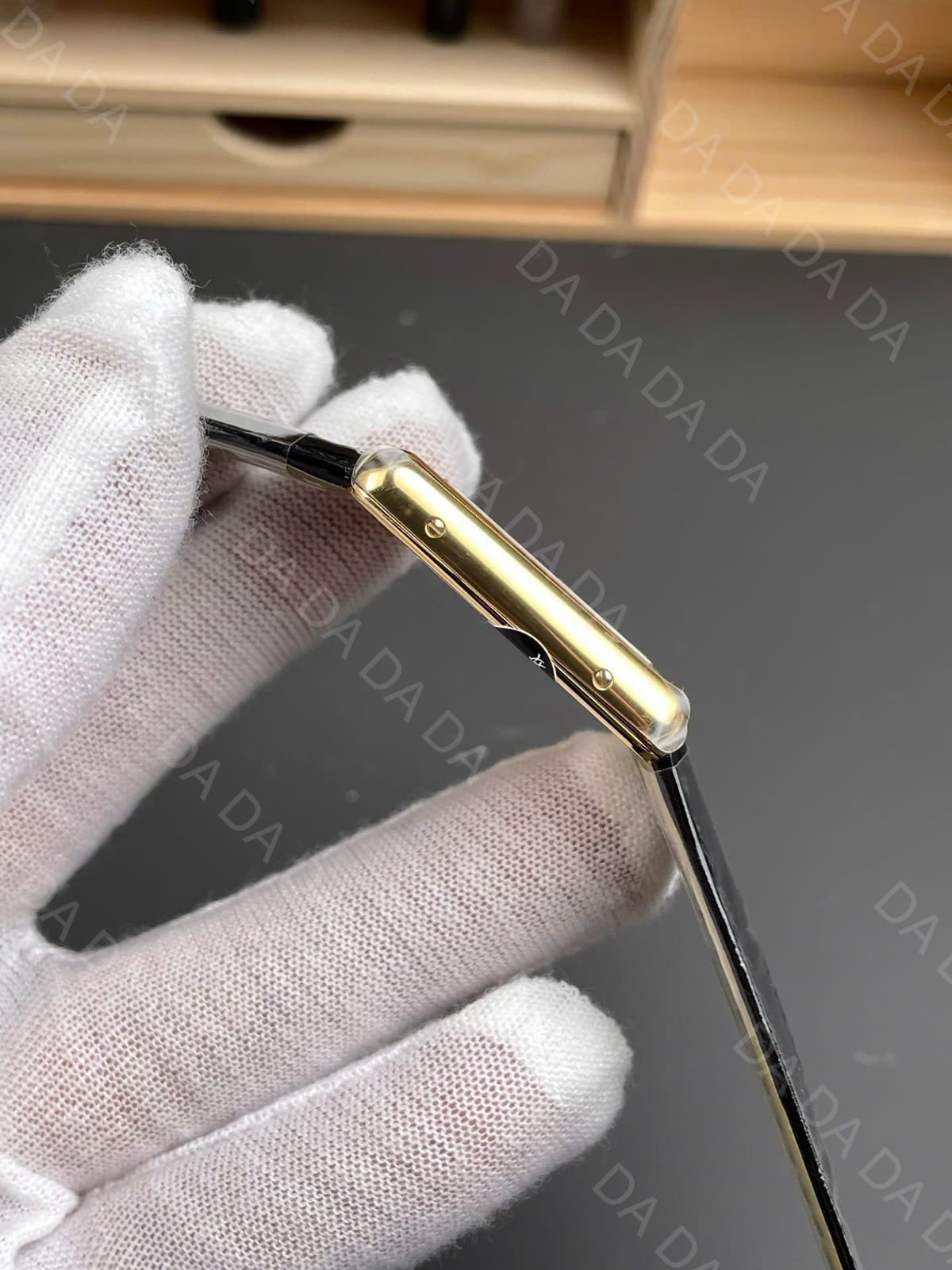 까르띠에 탱크 루이 금통 블랙 미디움 33.7x25.5mm 8