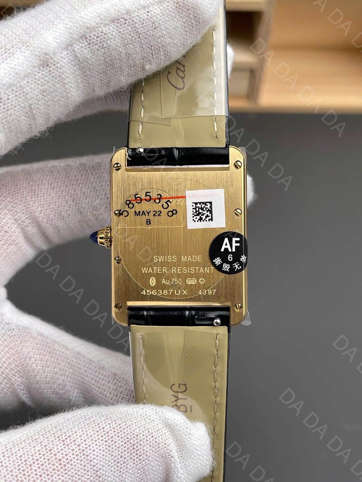 까르띠에 탱크 루이 금통 블랙 미디움 33.7x25.5mm 9