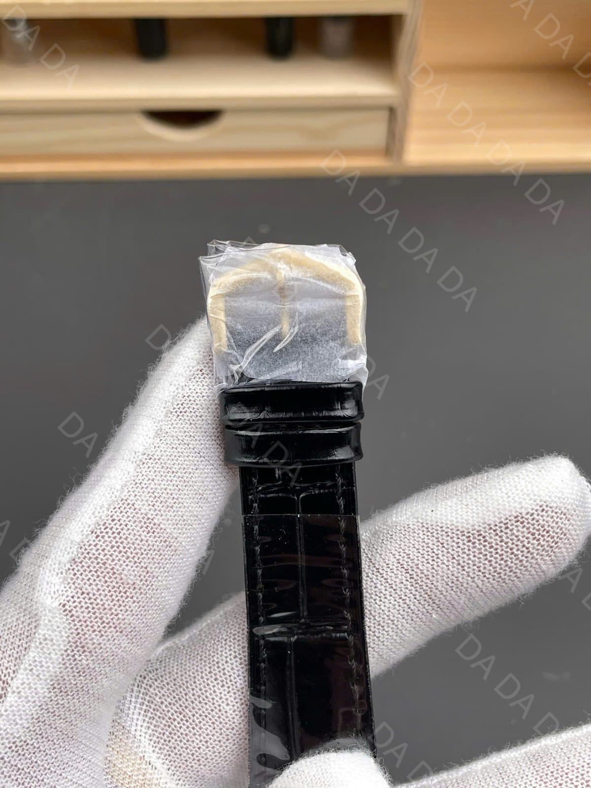 까르띠에 탱크 루이 금통 블랙 미디움 33.7x25.5mm 10