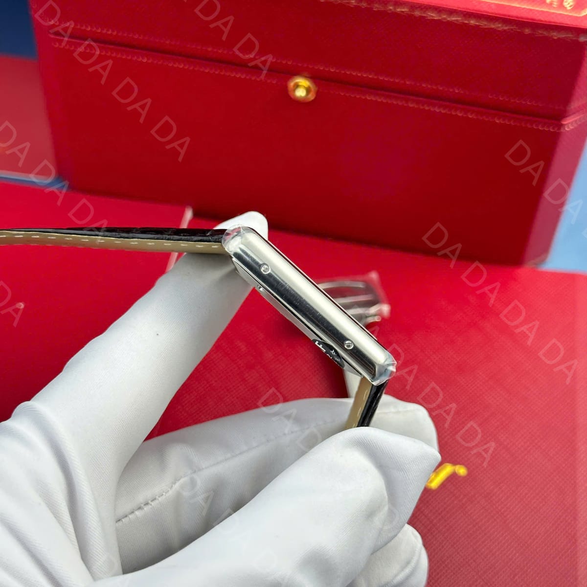 까르띠에 탱크 머스트 엑스트라 라지 악어가죽 31x41mm 7