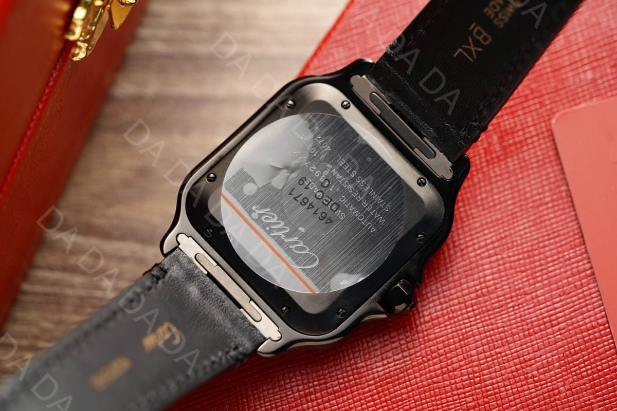 까르띠에 산토스 올블랙 가죽밴드 라지 40mm 8