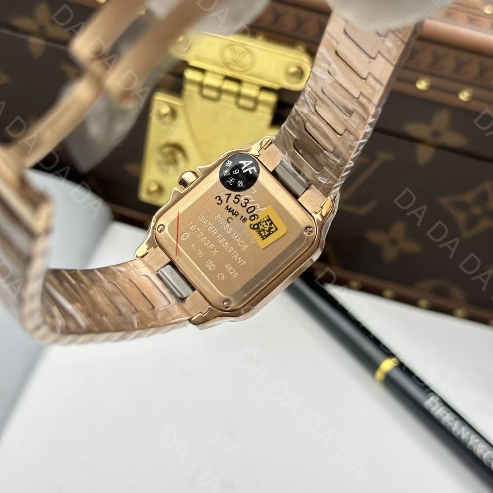 까르띠에 산토스 로즈골드 금통 스몰 27mm 4