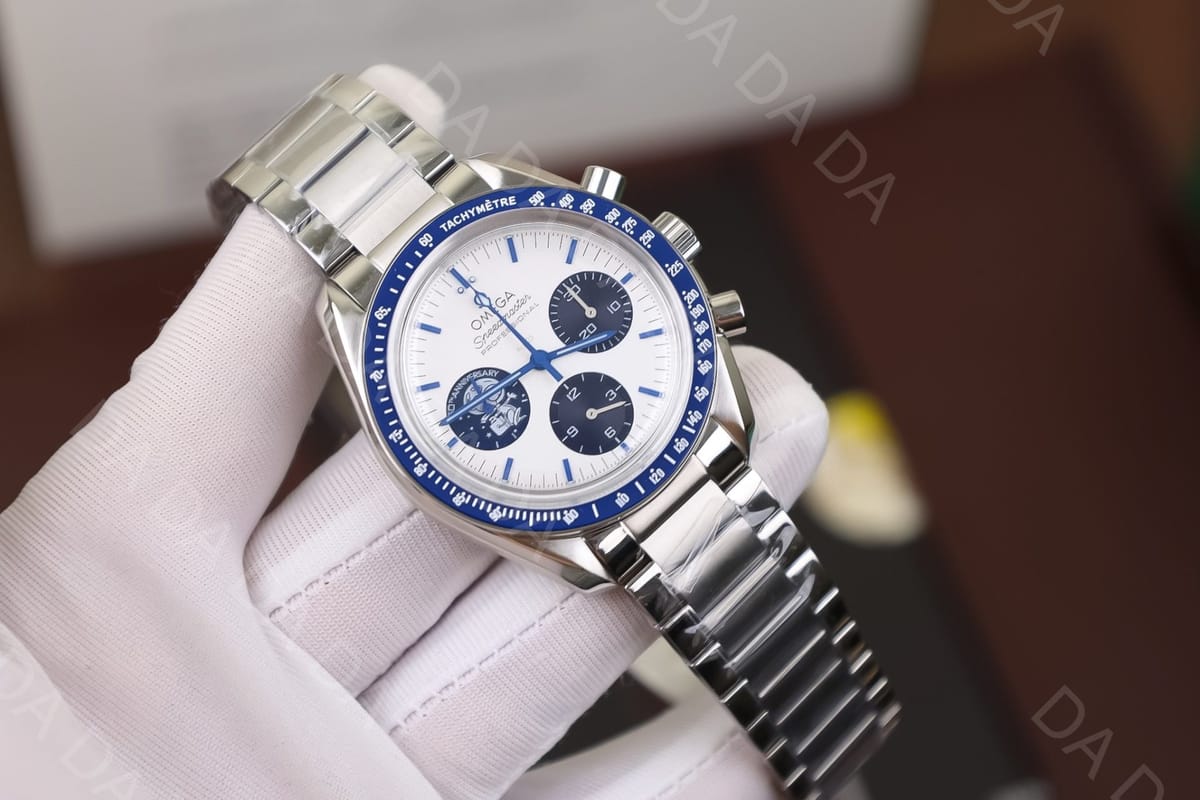오메가 스피드마스터 스누피 크로노그래프 스틸 42mm 3