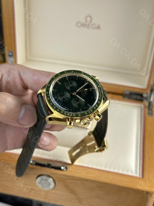 오메가 스피드마스터  문워치 금통 그린다이얼 44mm 5