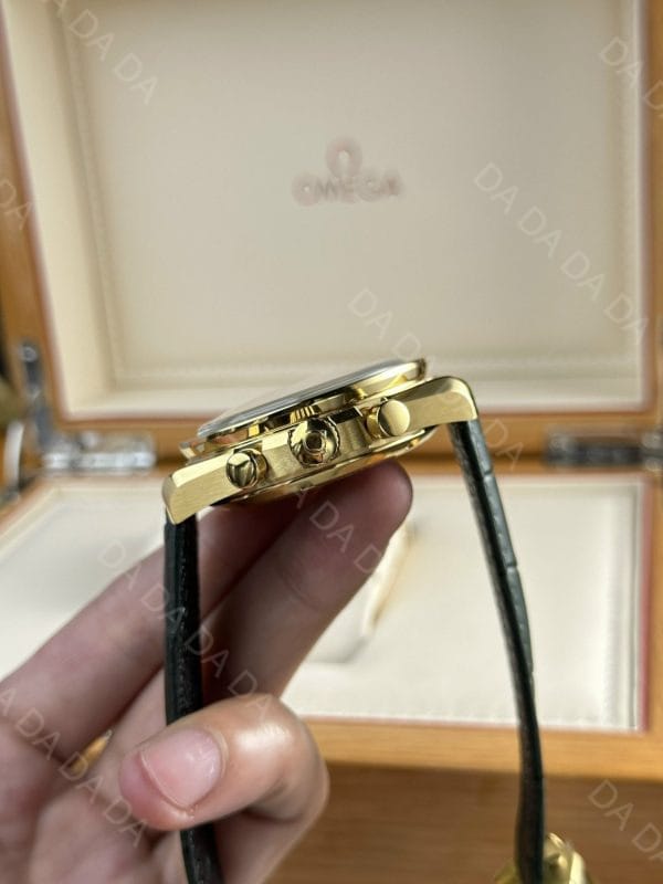 오메가 스피드마스터  문워치 금통 그린다이얼 44mm 6