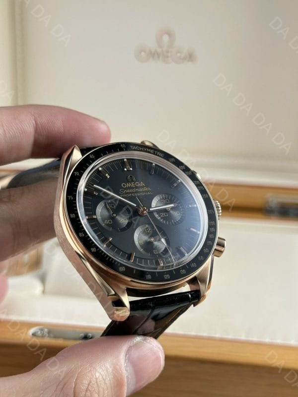 오메가 스피드마스터 문워치 금통 블랙다이얼 44mm 4